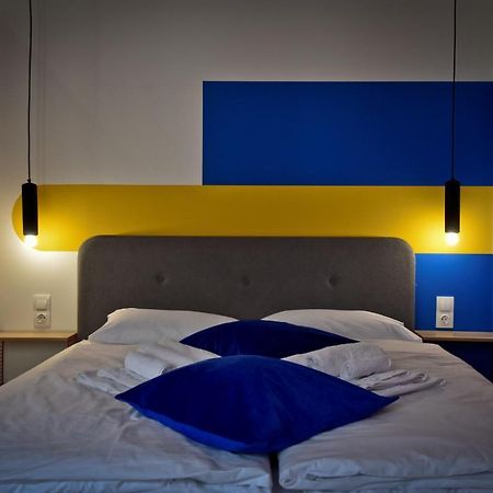 Zachar Apartman Шопрон Экстерьер фото