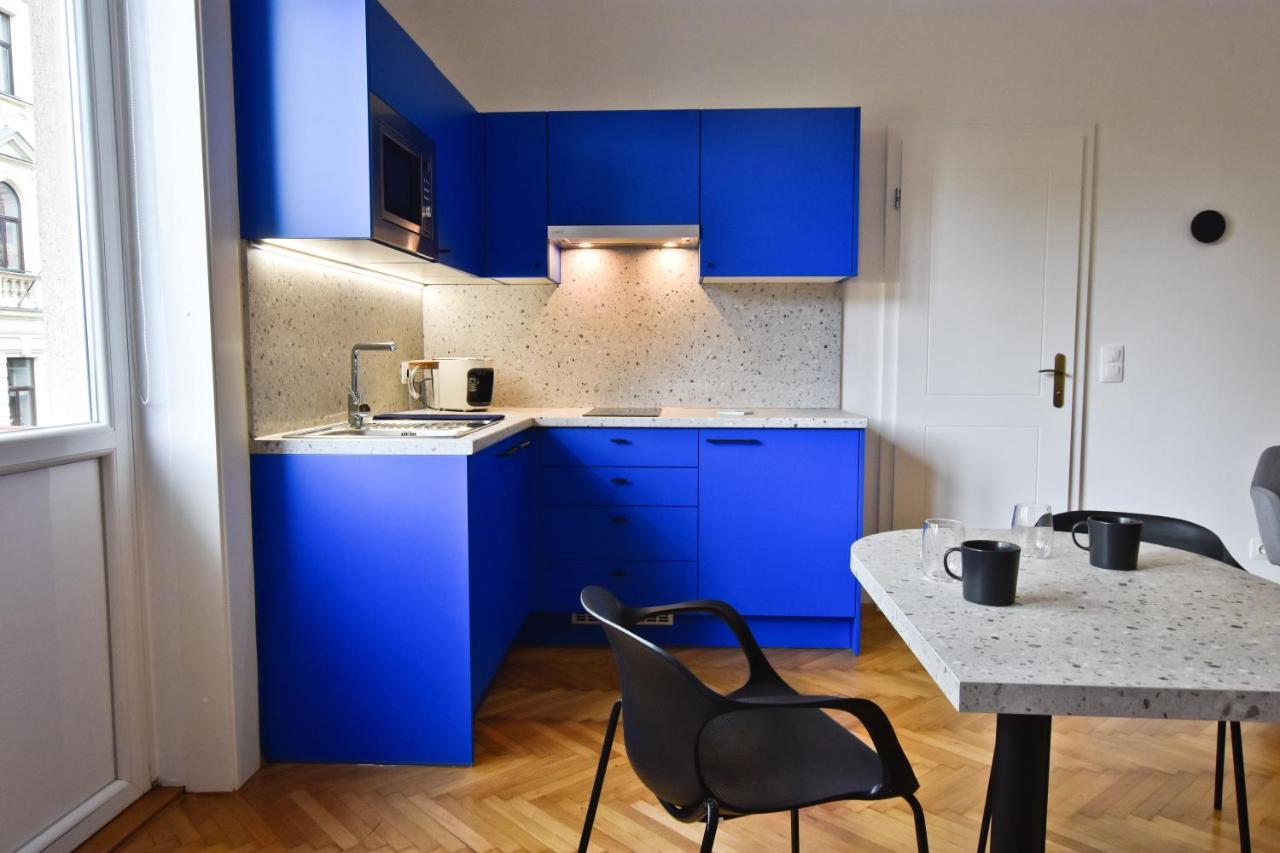 Zachar Apartman Шопрон Экстерьер фото