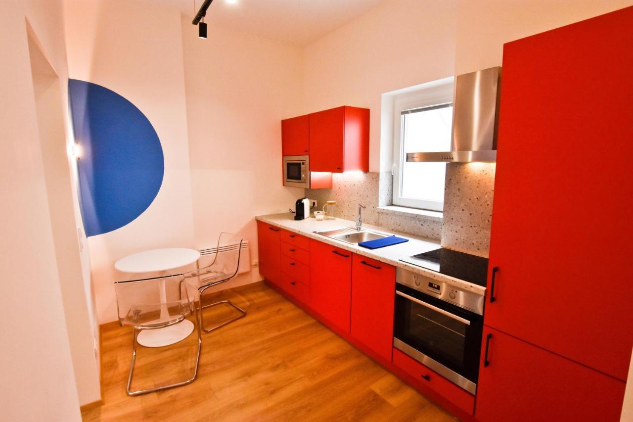 Zachar Apartman Шопрон Экстерьер фото